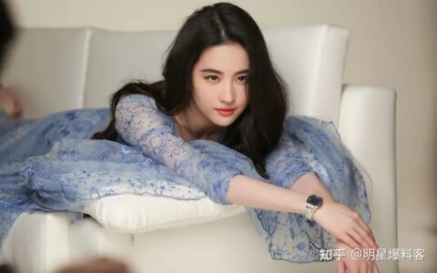 2022.12.9娱乐爆料：刘亦菲、王俊凯、杨超越、杨幂、杨颖、成毅、黄轩、易烊千玺、沈月、吴京、张柏芝、小S、陆毅、宋轶、周也、关晓彤、虞书欣