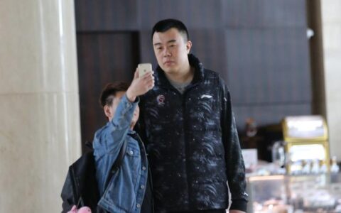 不为金钱所动留守辽宁 韩德君的坚持收到回报