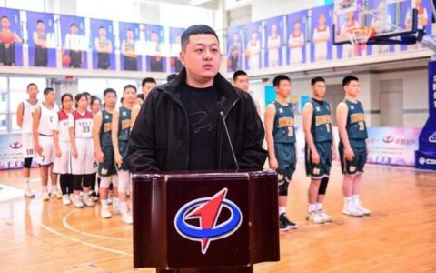 重磅！刘子庆重拳出击，签约NBA悍将，杨鸣迎得力干将，冲总冠军