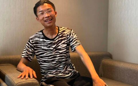 郭有才爆红后回应质疑：称未签约公司，“本职工作”开烧烤店拒绝透露打赏金额