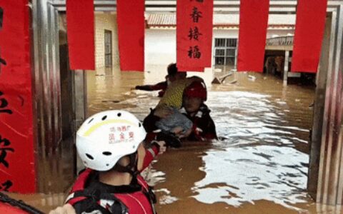突发强降雨，梧州、河池发生内涝！