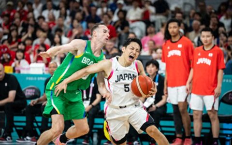 奥运男篮小组赛：日本负巴西无缘八强 河村勇辉21+10卡波科洛33+17-日本队男篮奥运会